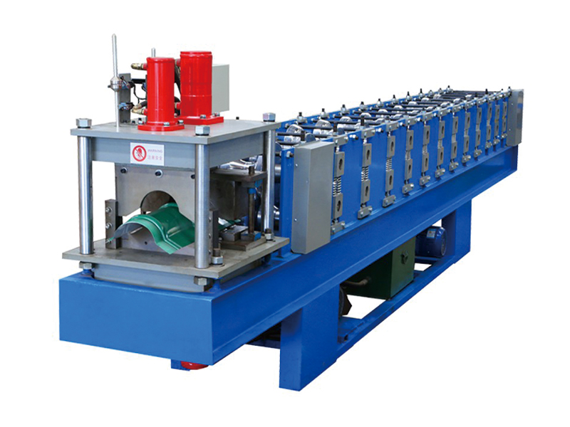 YX112-300 Mesin Roll Forming Roof Ridge Cap Daya Tahan Yang Kuat