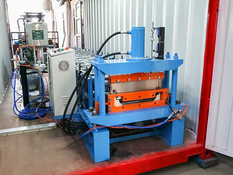 YX66-470 Mesin Roll Forming Jahitan Berdiri Sangat Spesifik
